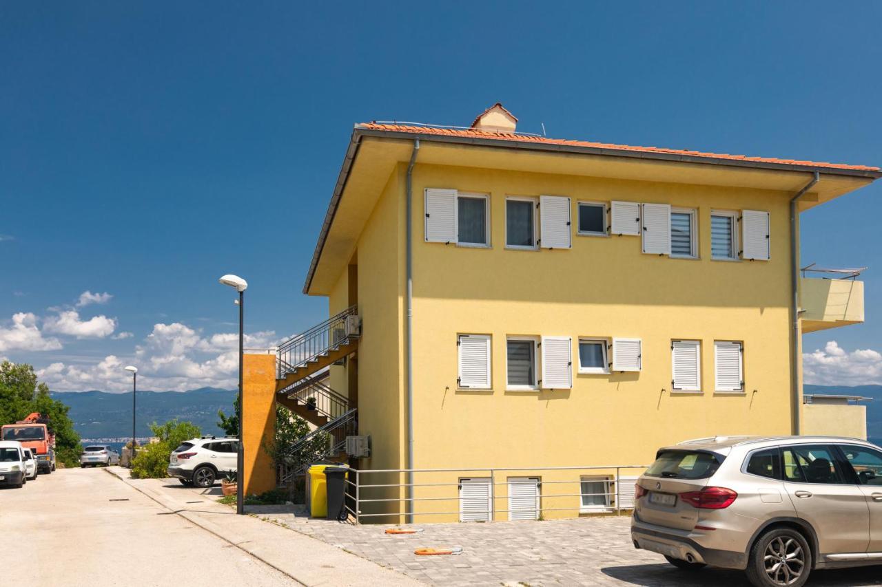 Apartman Jelena Vrbnik Eksteriør billede